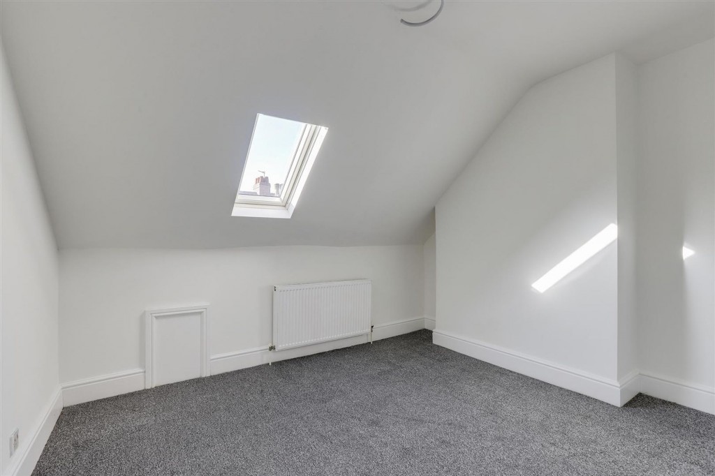 Myrtle Avenue, Nottingham, NG7
