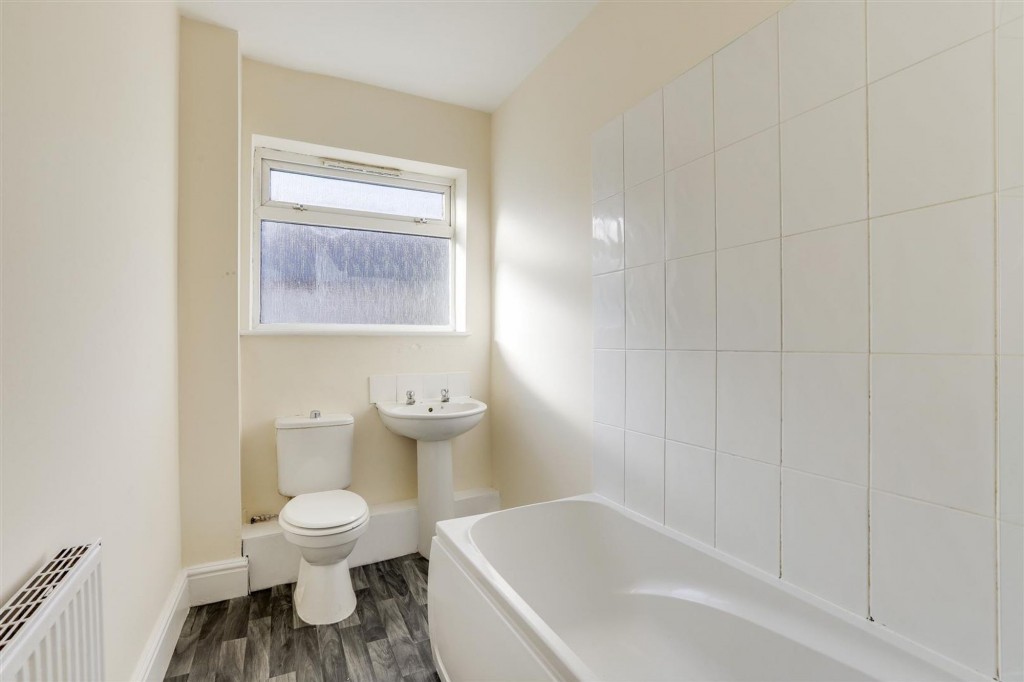 Myrtle Avenue, Nottingham, NG7
