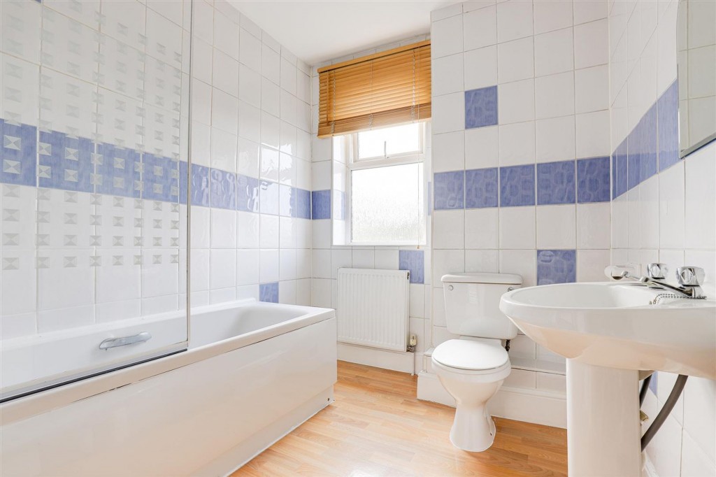 Ekowe Street, Nottingham, NG7