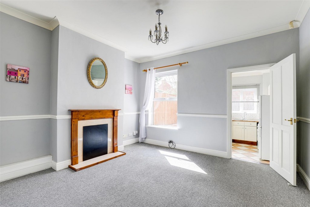 Ekowe Street, Nottingham, NG7