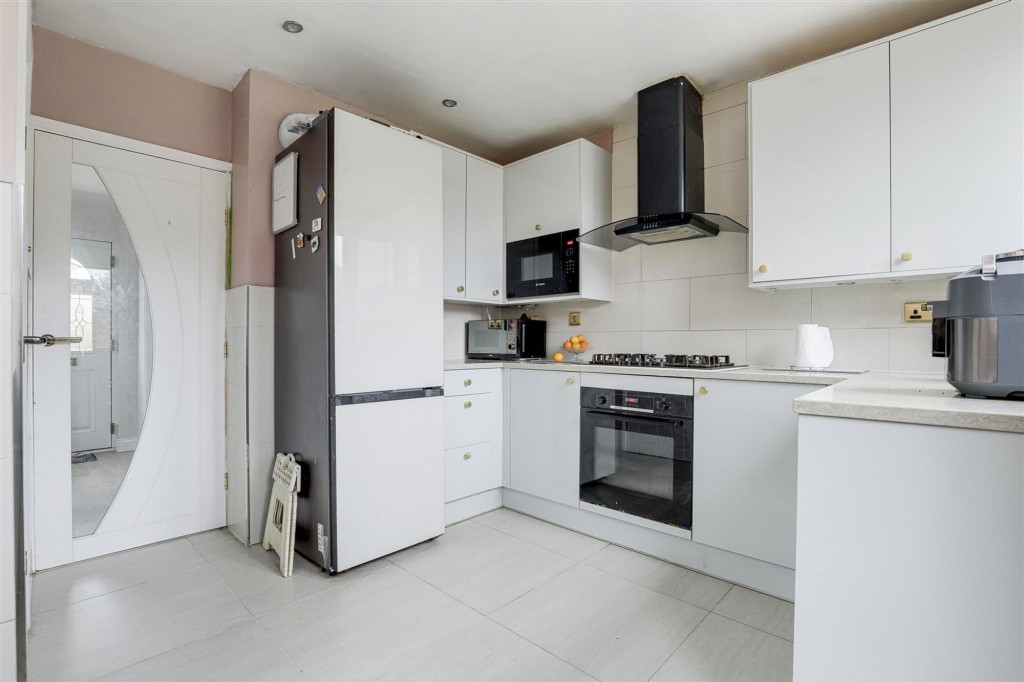 Peveril Road, Beeston, NG9