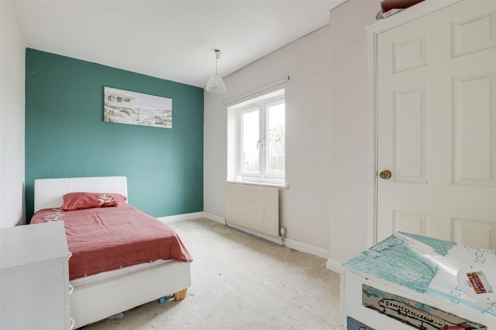 Peveril Road, Beeston, NG9