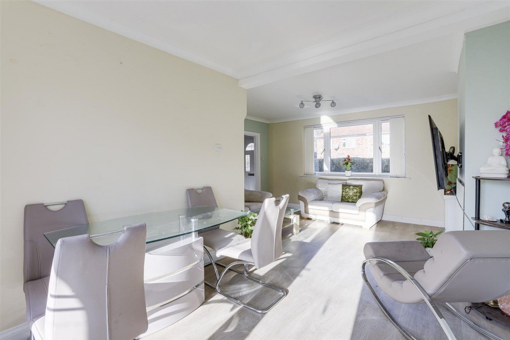 Peveril Road, Beeston, NG9