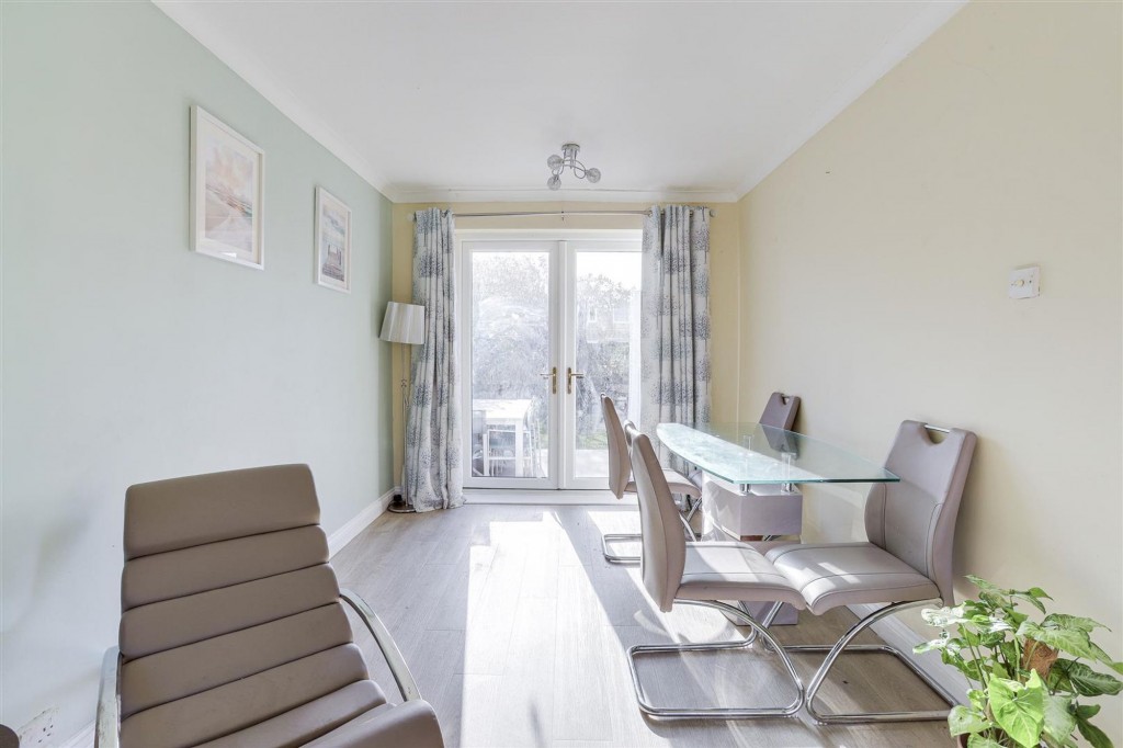 Peveril Road, Beeston, NG9