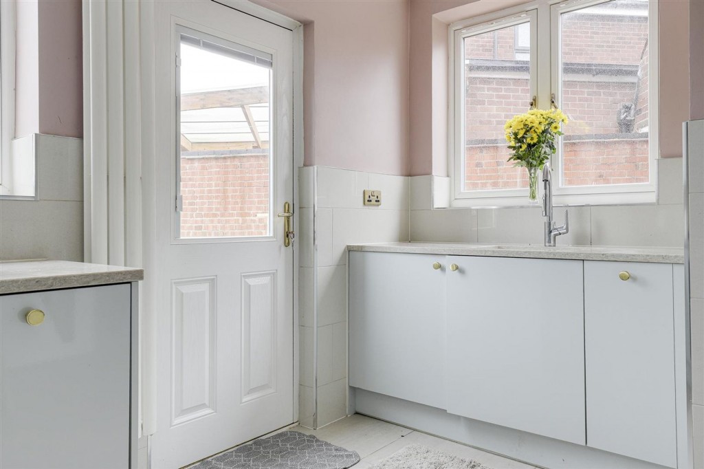 Peveril Road, Beeston, NG9