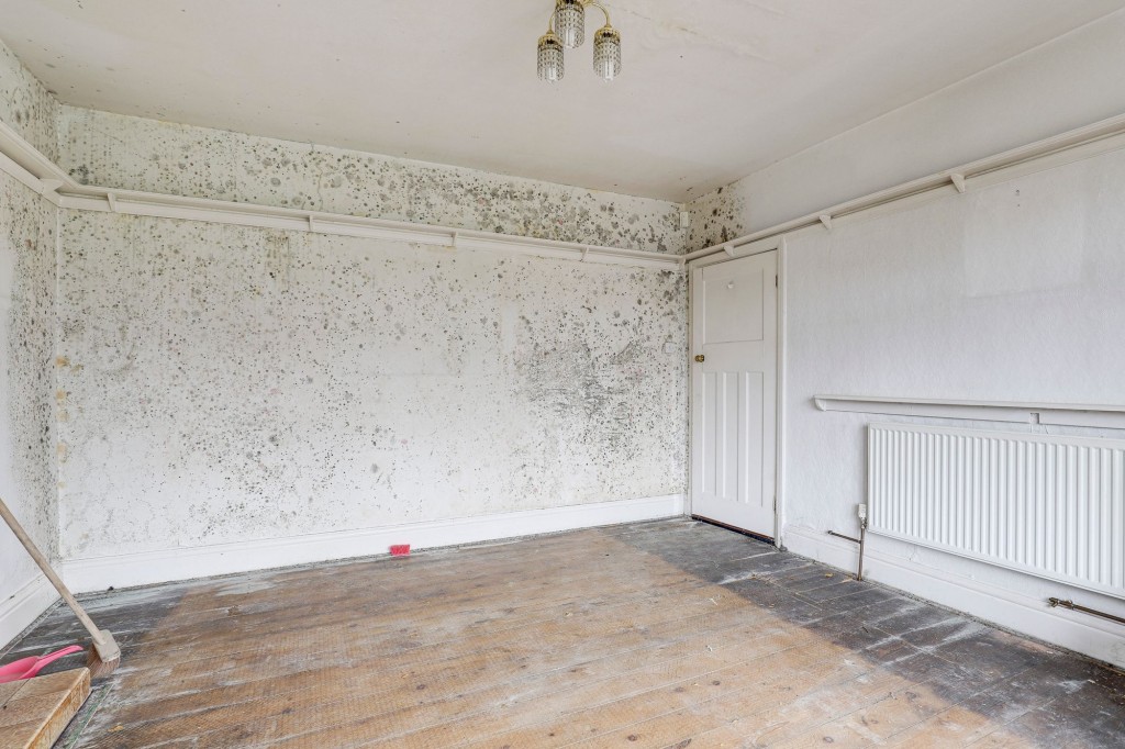 Derby Road, Bramcote, NG9