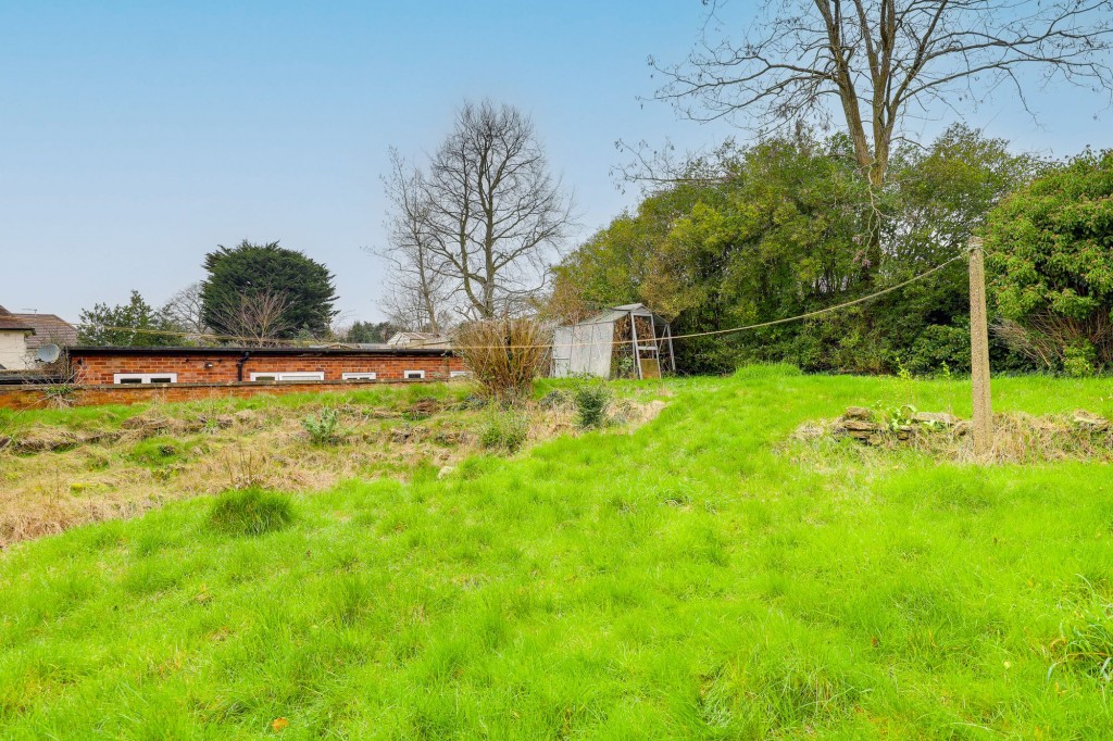 Derby Road, Bramcote, NG9