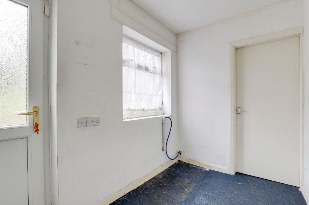Derby Road, Bramcote, NG9