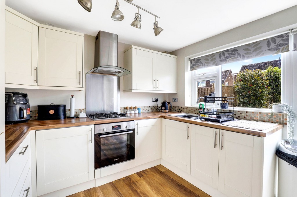 Bean Close, Nottingham, NG6