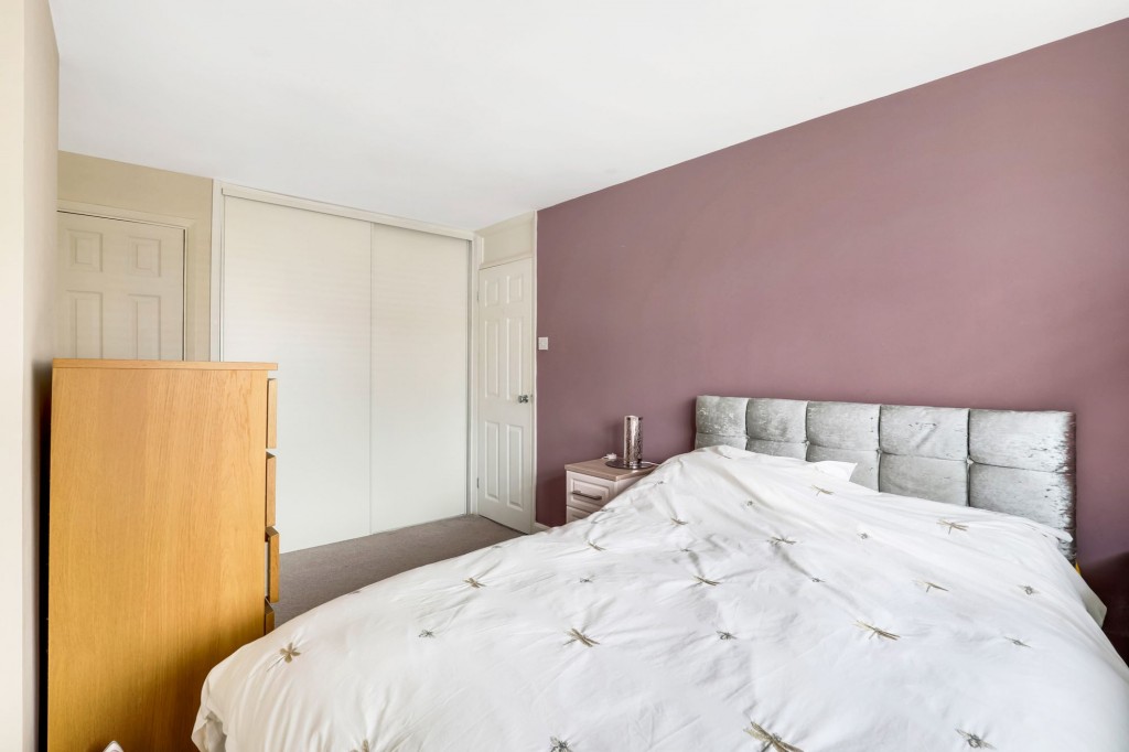 Bean Close, Nottingham, NG6
