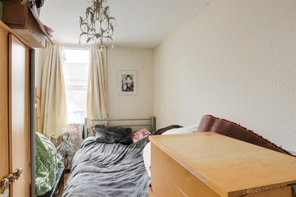 Radford Road, Nottingham, NG7