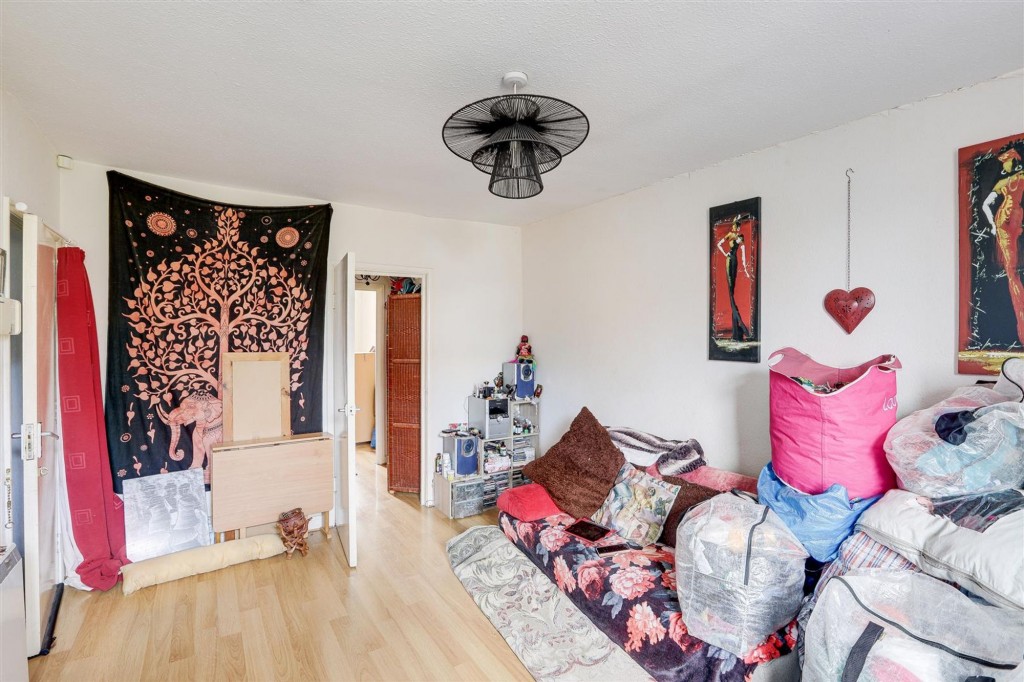 Radford Road, Nottingham, NG7