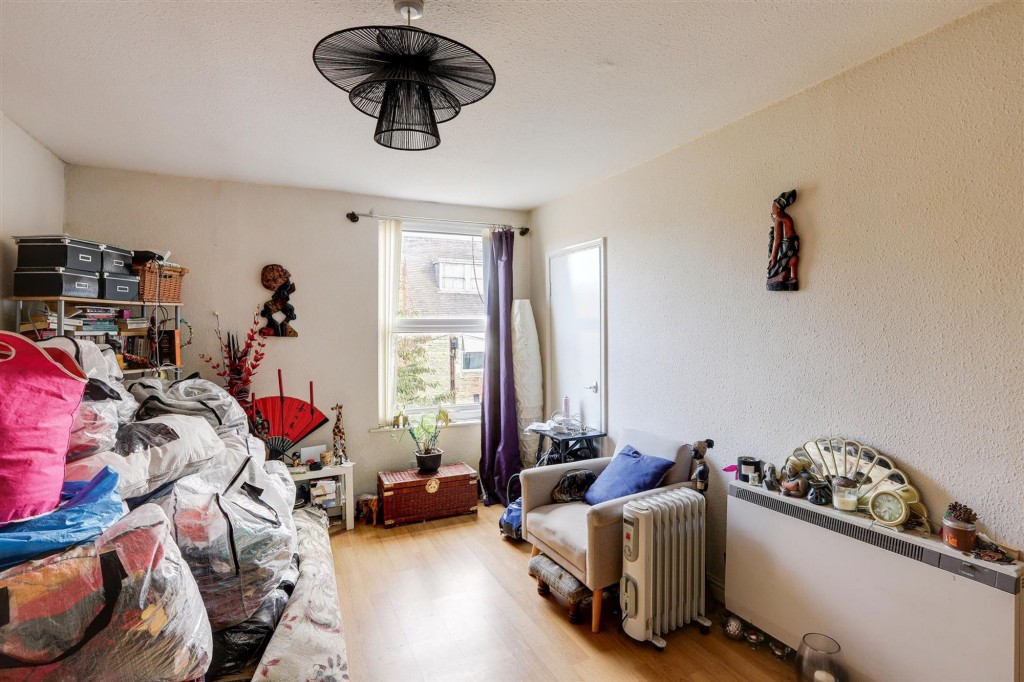 Radford Road, Nottingham, NG7