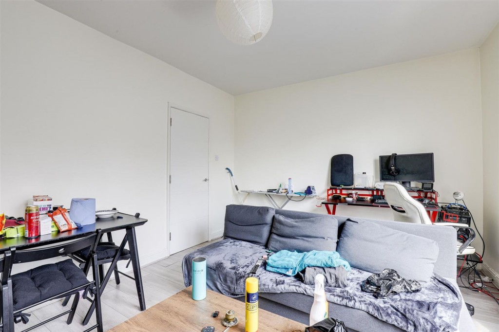 Exeter Road, Nottingham, NG7