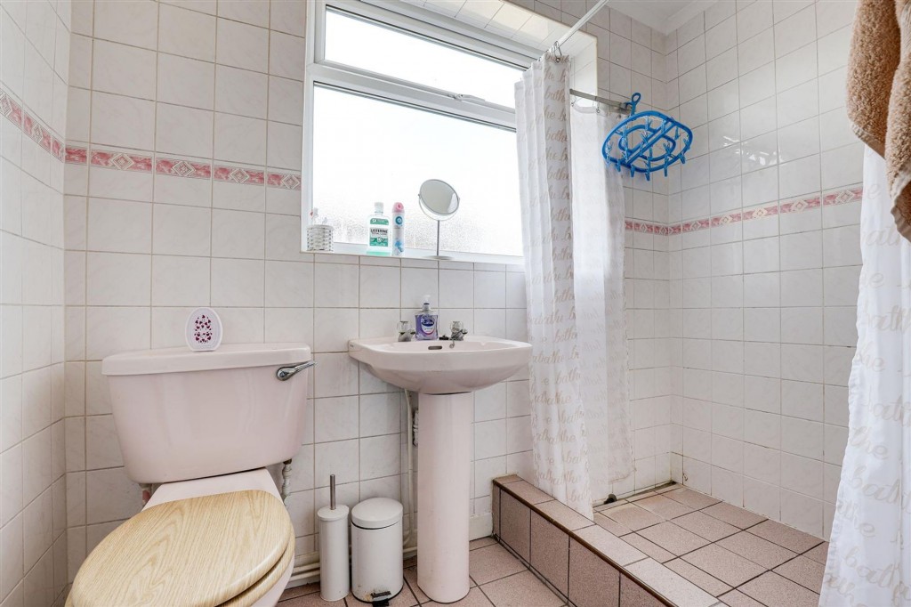 Exeter Road, Nottingham, NG7