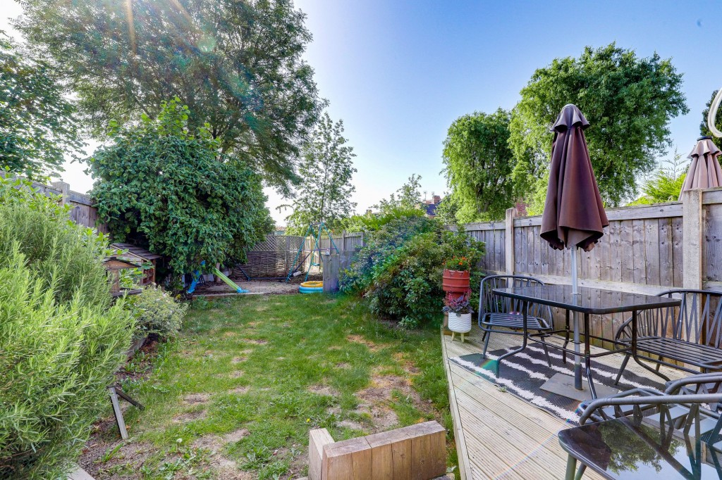 Burton Road, Gedling, NG4