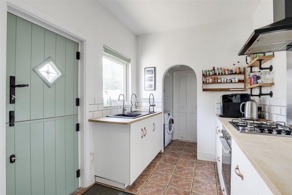 Burton Road, Gedling, NG4