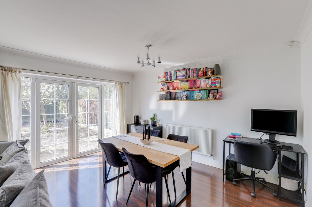 Violet Grove, Hucknall, NG15