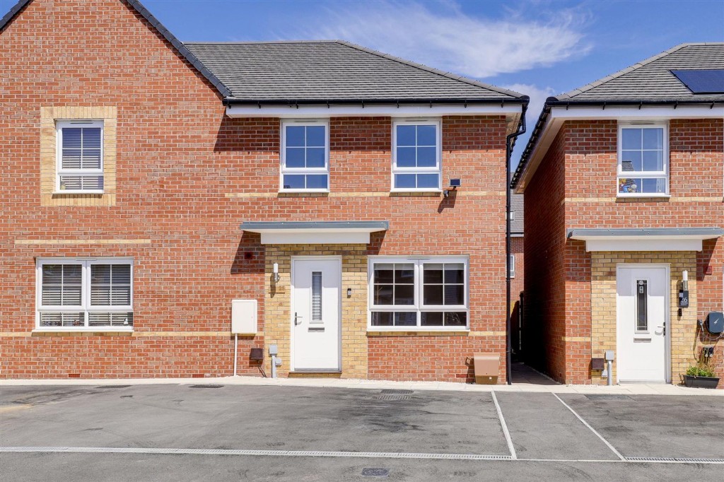 Wheatstone Gardens, Beeston, NG9