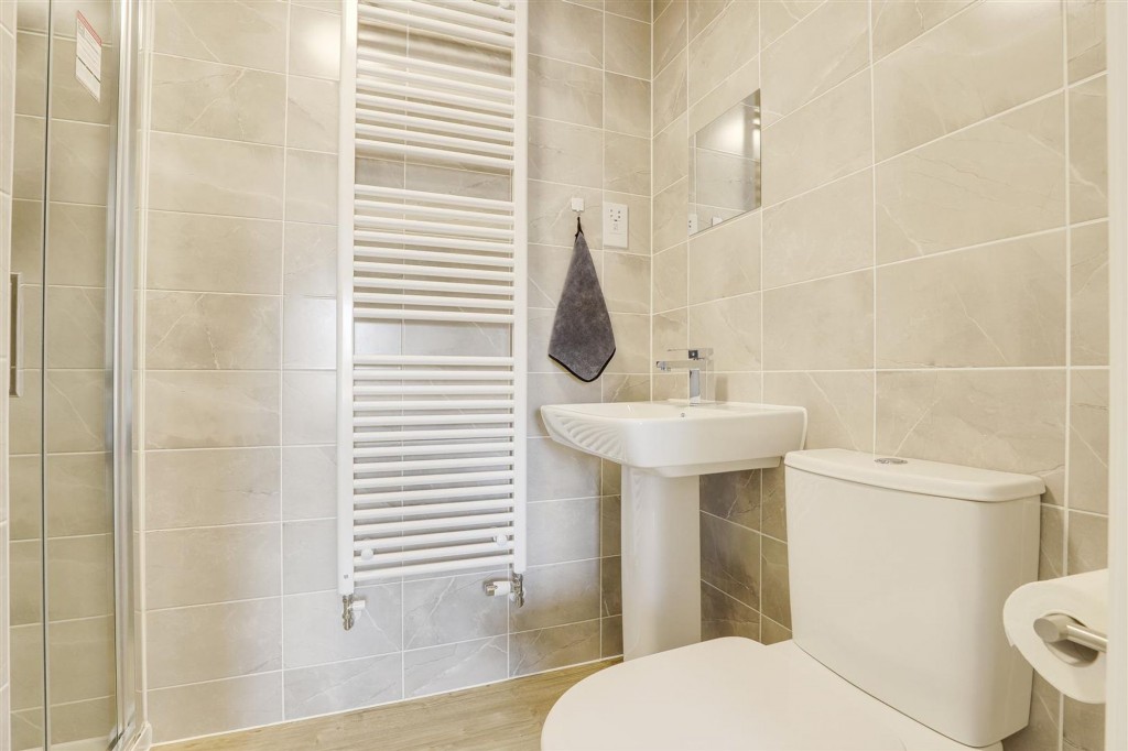 Wheatstone Gardens, Beeston, NG9