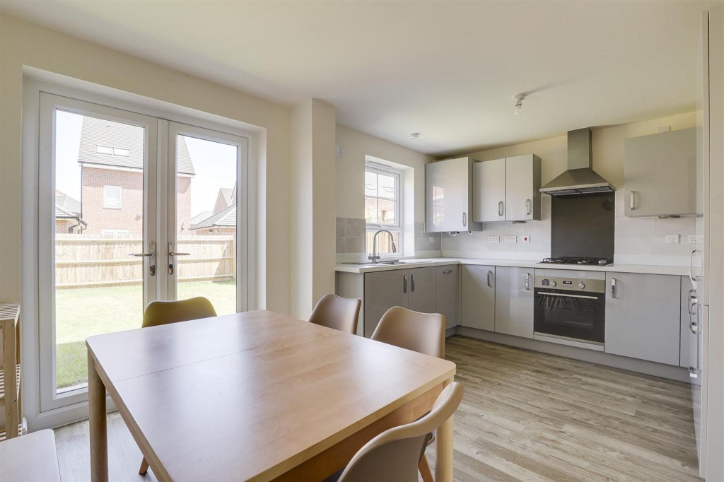 Wheatstone Gardens, Beeston, NG9