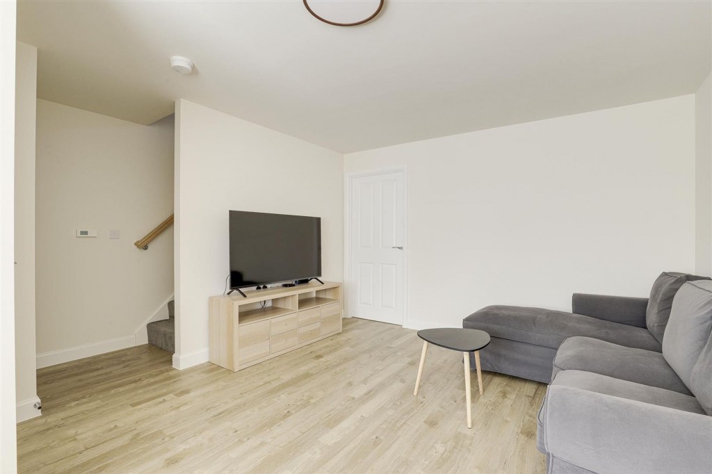 Wheatstone Gardens, Beeston, NG9