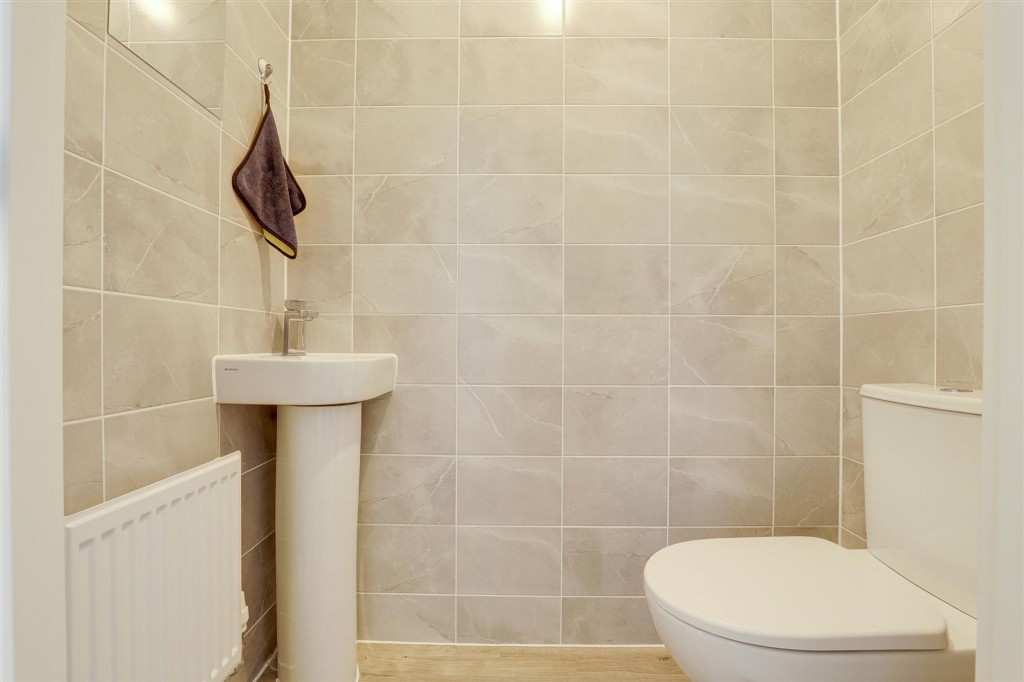 Wheatstone Gardens, Beeston, NG9