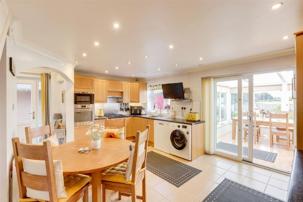 Christchurch Road, Hucknall, NG15