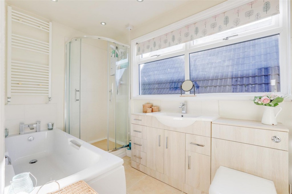 Christchurch Road, Hucknall, NG15