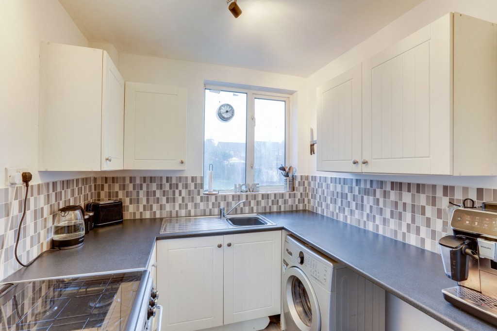 Rockwood Crescent, Hucknall, NG15