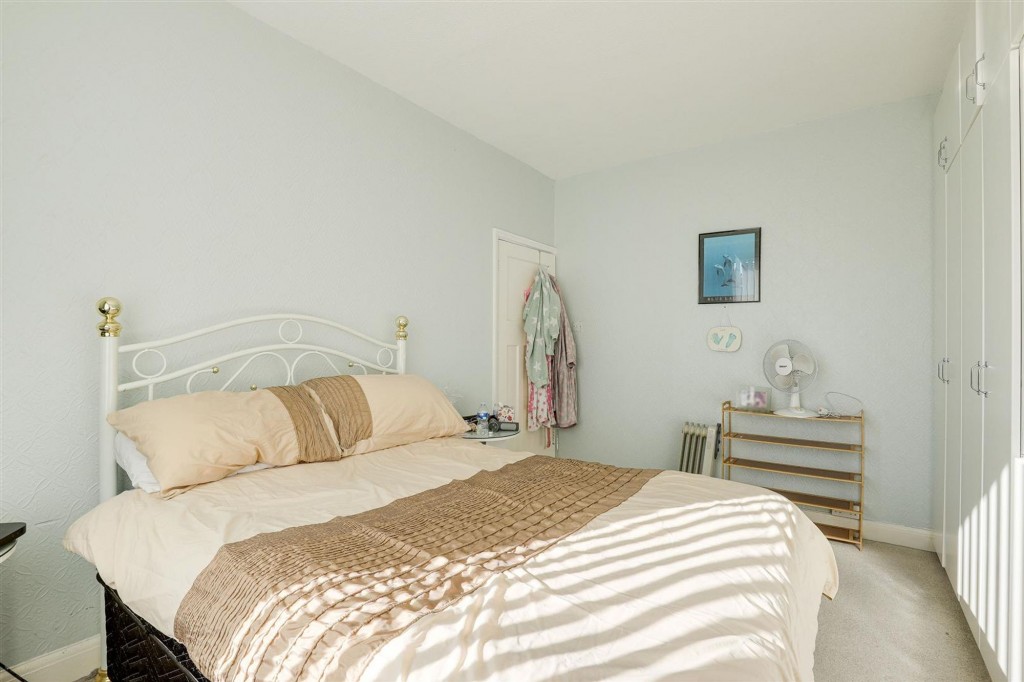 First Avenue, Carlton, NG4