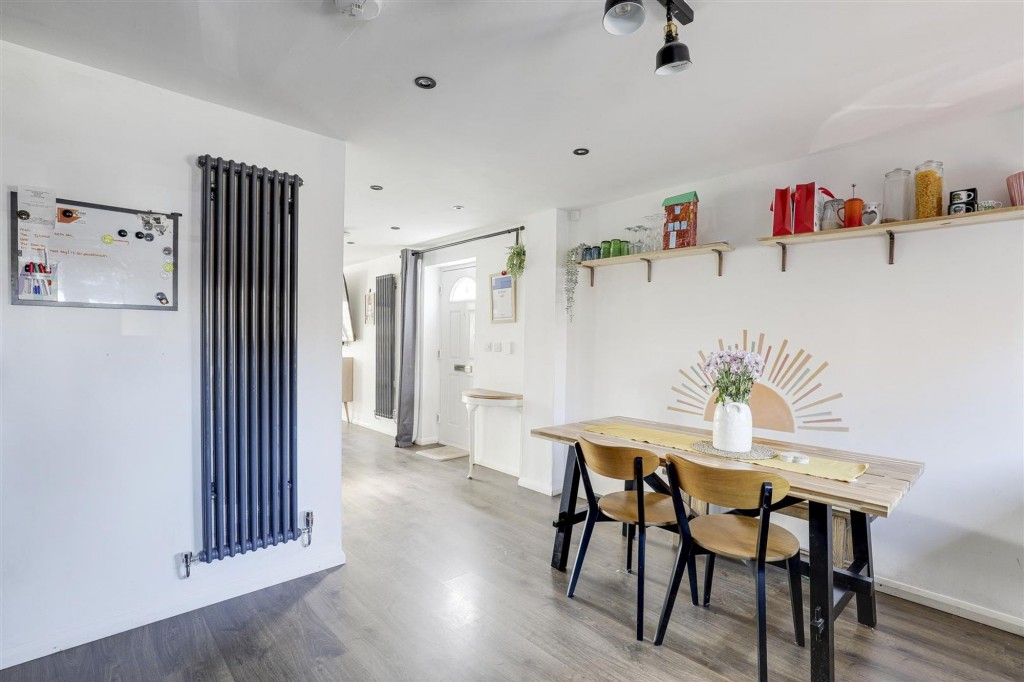 Bursar Way, Long Eaton, NG10