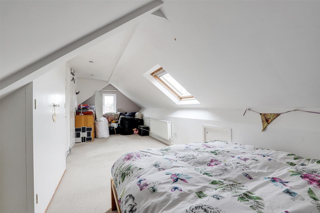 Devonshire Crescent, Nottingham, NG5