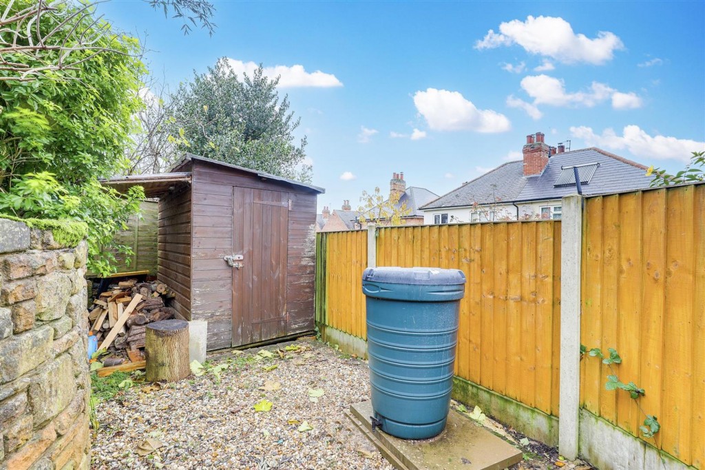 Devonshire Crescent, Nottingham, NG5