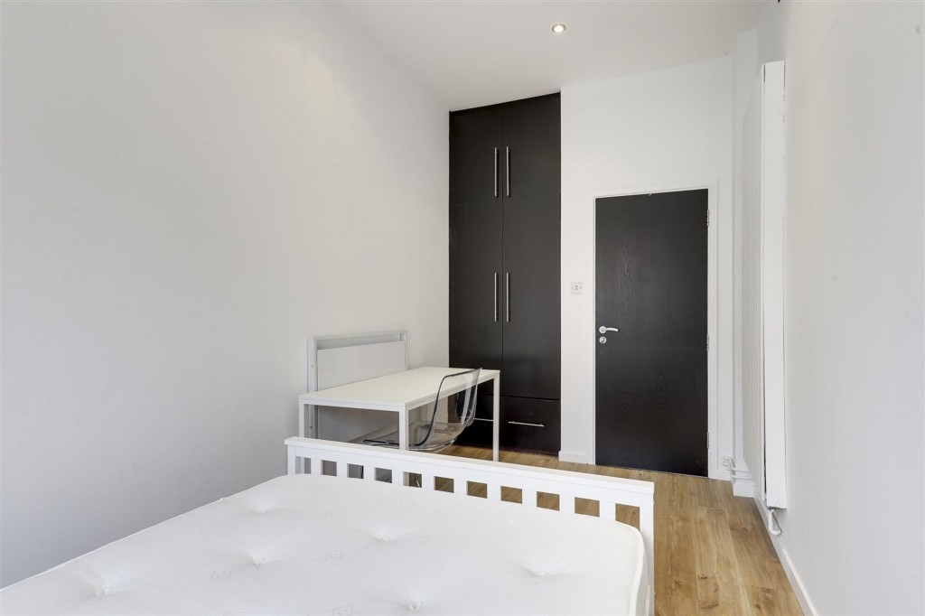 Burns Street, Sandfield House, NG7