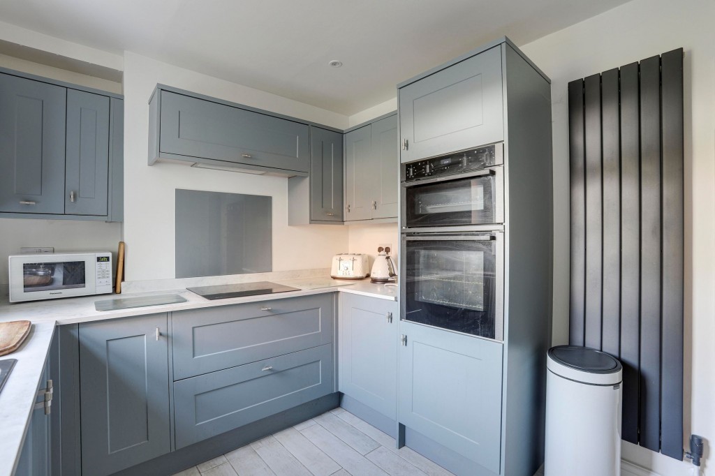 Main Street, Woodborough, NG14