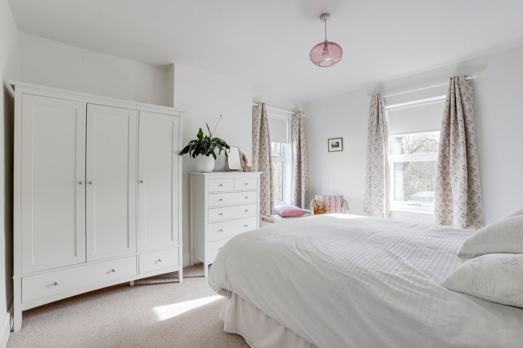 Main Street, Woodborough, NG14