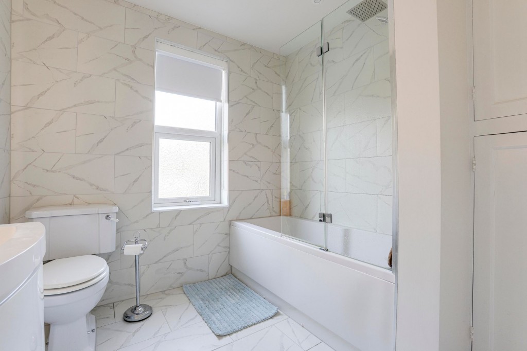 Main Street, Woodborough, NG14