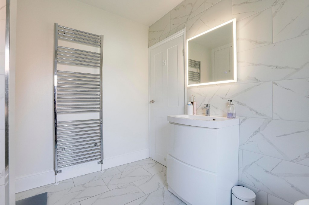 Main Street, Woodborough, NG14