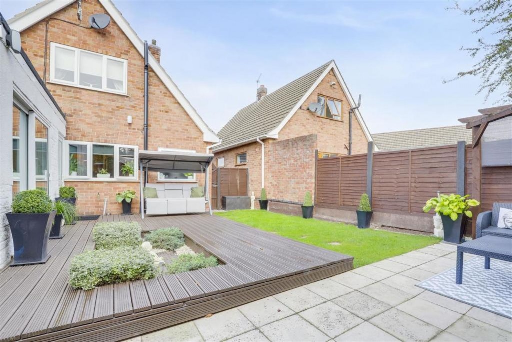 Veronica Drive, Carlton, NG4