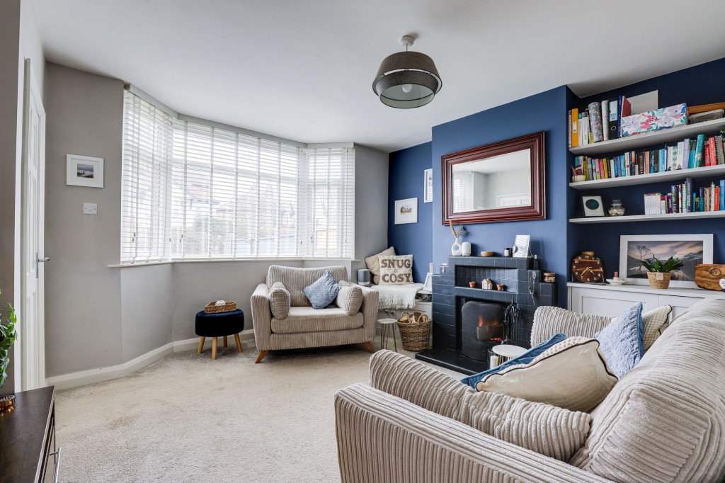 Ashworth Crescent, Nottingham, NG3