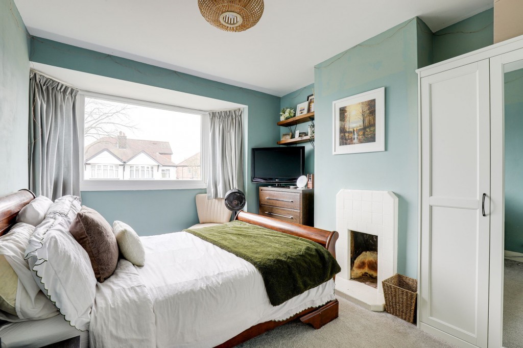 Ashworth Crescent, Nottingham, NG3