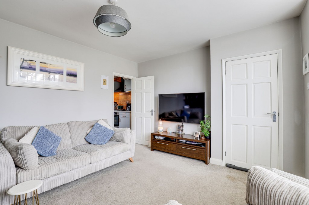 Ashworth Crescent, Nottingham, NG3