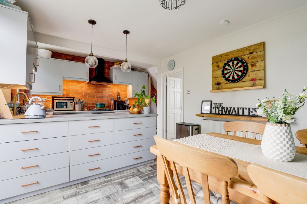 Ashworth Crescent, Nottingham, NG3