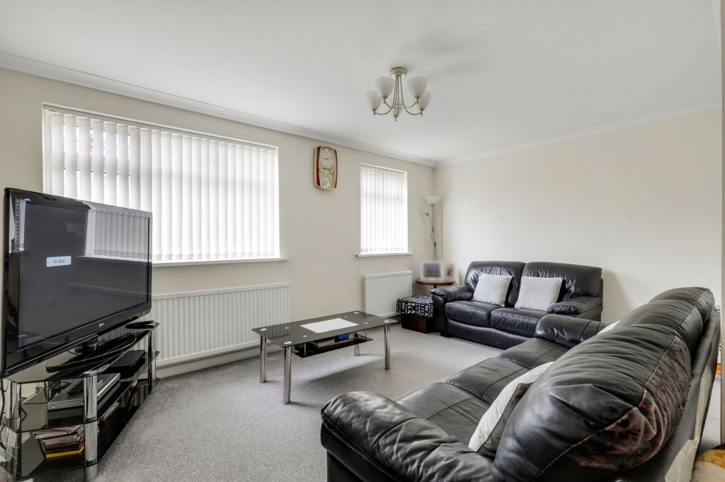 Alyth Court, Nottingham, NG6