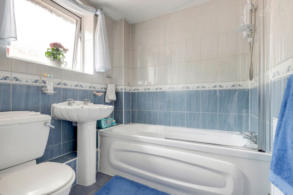 Alyth Court, Nottingham, NG6