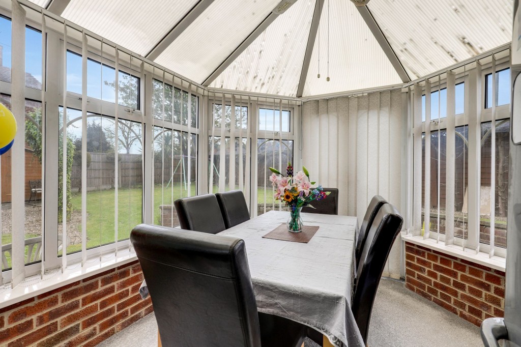Alyth Court, Nottingham, NG6