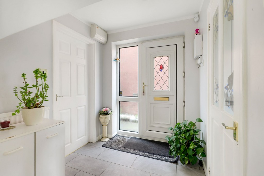 Alyth Court, Nottingham, NG6