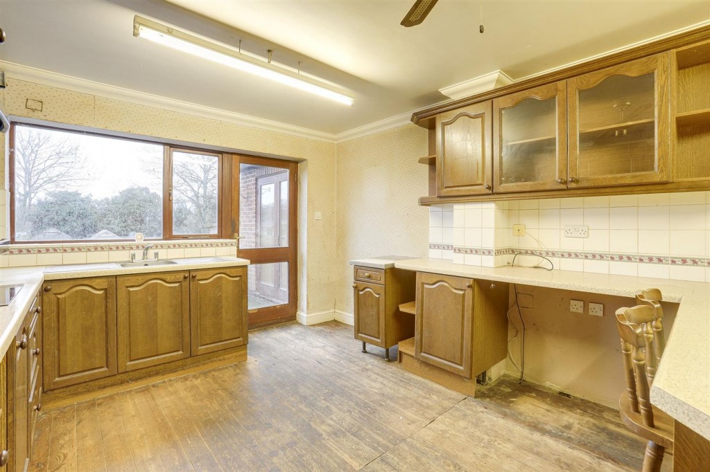 Turner Road, Long Eaton, NG10