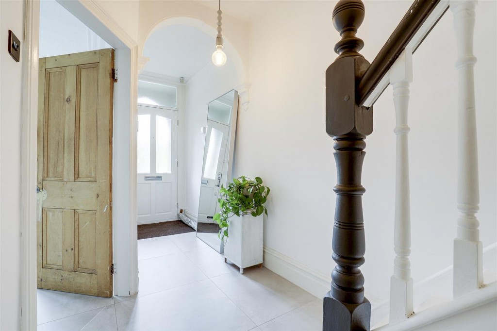 Porchester Road, Nottingham, NG3